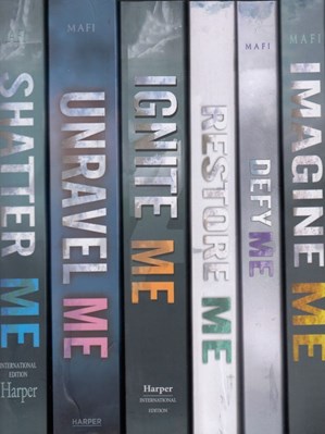 تصویر  Shatter Me Box Set